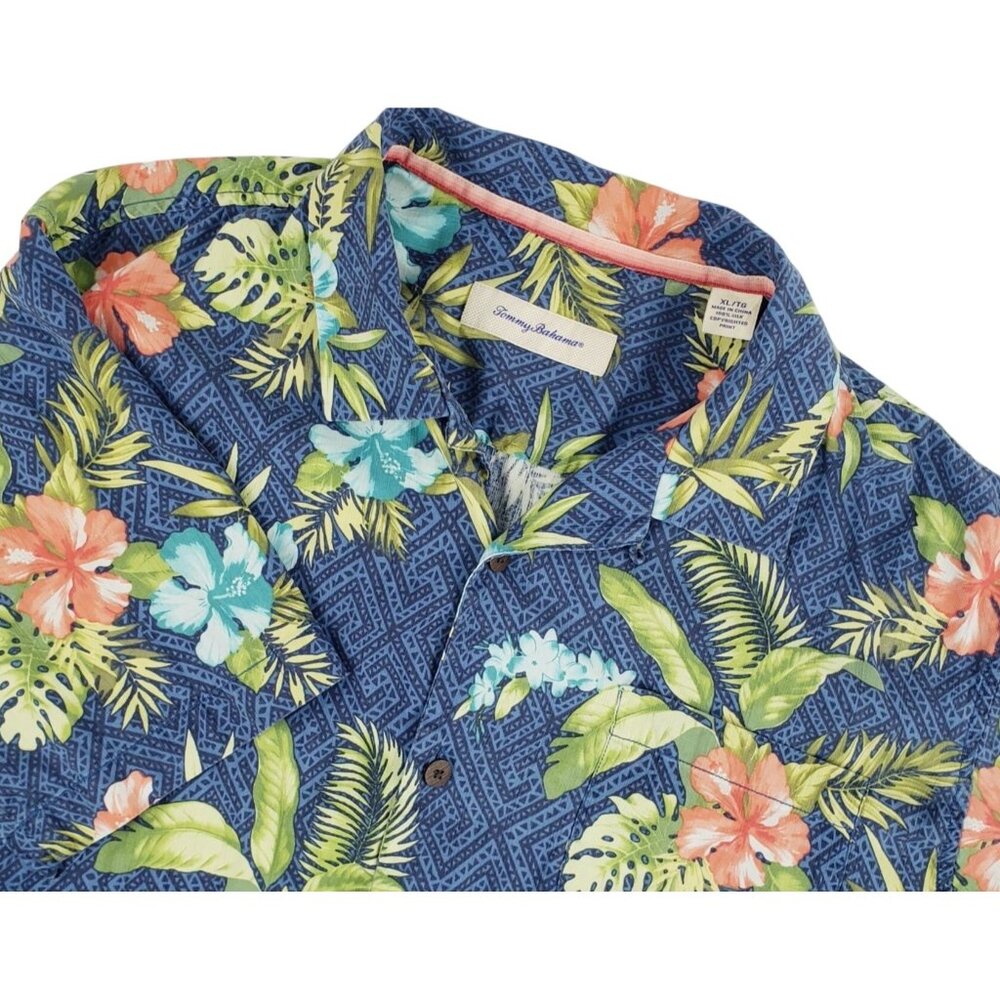 Tommy Bahama Shirt Men's XL Silk Hawaiian Floral Relaxed Button Up Short Sleeve